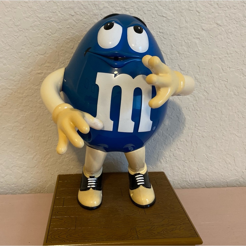 Vintage M&M dispenser